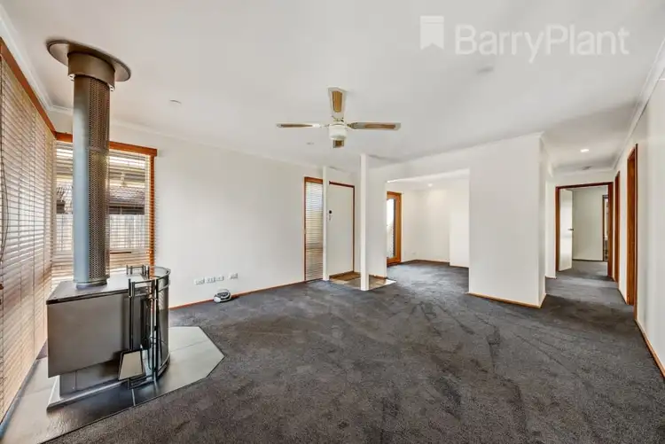 Fourth view of Homely unit listing, 1/5 Sanderling Street, Werribee VIC 3030