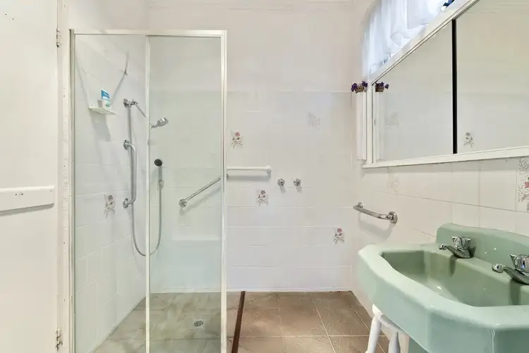 Fifth view of Homely house listing, 7 Hamilton Street, Colac VIC 3250