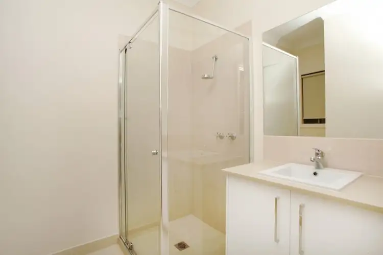 Seventh view of Homely house listing, 2/52 Cary Street, Sunshine North VIC 3020