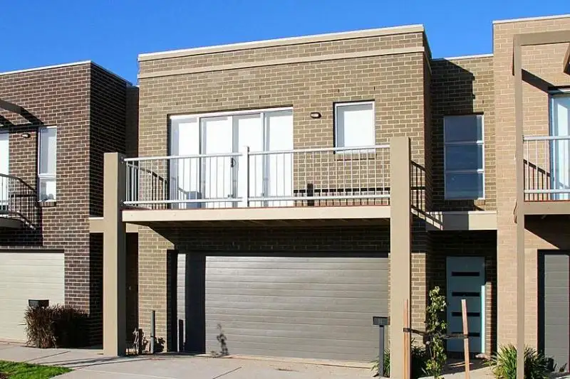 Main view of Homely townhouse listing, 11 Deco Place, Epping VIC 3076