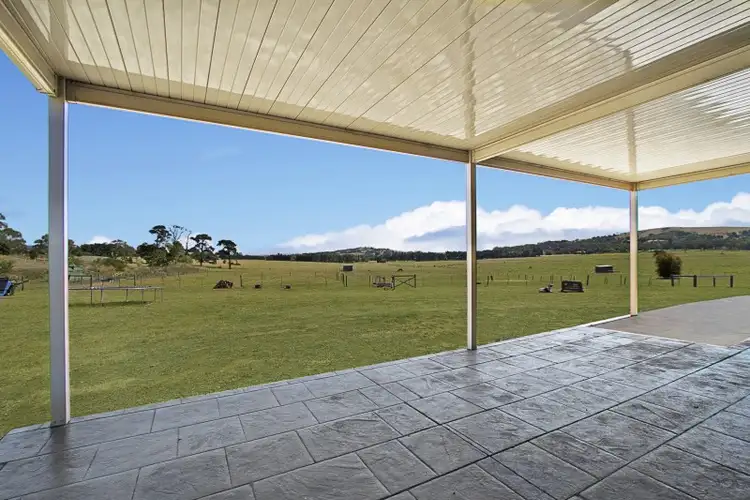 Fourth view of Homely house listing, 2 Lowell Court, Kilmore VIC 3764