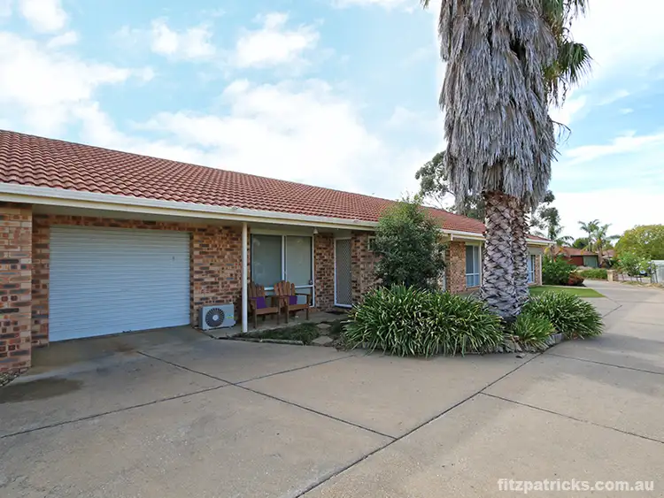 Second view of Homely unit listing, 2/19 Incarnie Crescent, Wagga Wagga NSW 2650