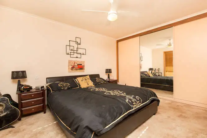 Sixth view of Homely house listing, 7 Colonel Court, Mildura VIC 3500