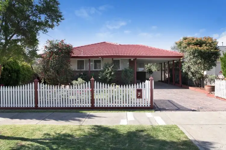 16 Dalkeith Avenue, Tullamarine VIC 3043