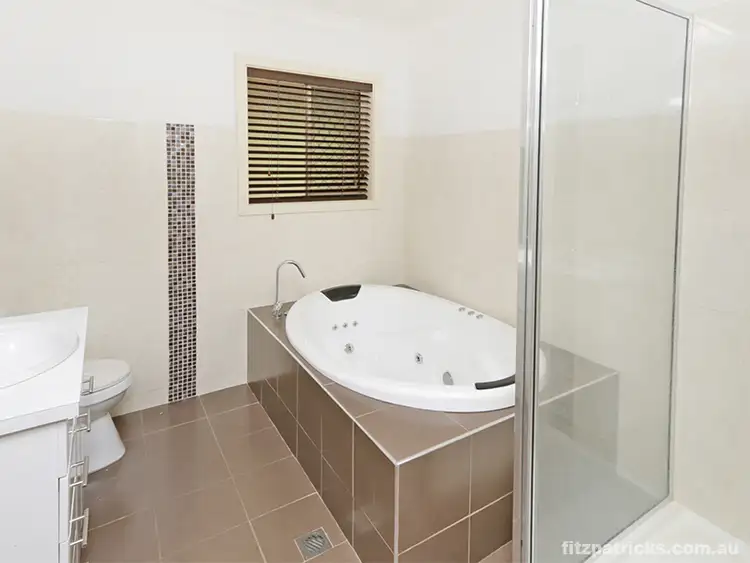 Seventh view of Homely house listing, 24 Andrews Avenue, Kooringal NSW 2650