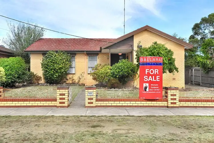 89 Wattle Avenue, Wendouree VIC 3355