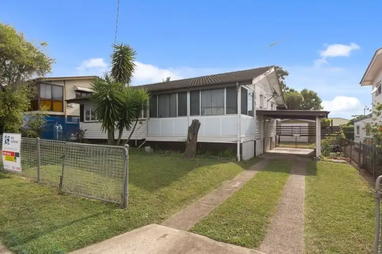 285 South Station Road, Raceview QLD 4305