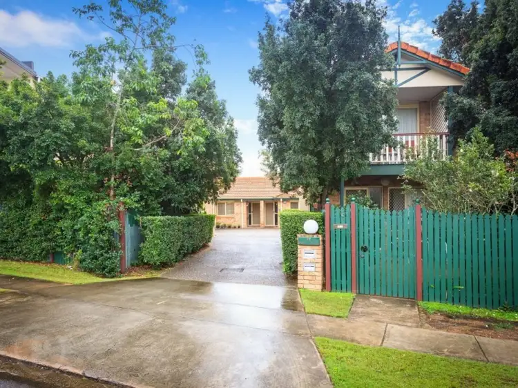 Second view of Homely unit listing, 2/27 Skew Street, Sherwood QLD 4075