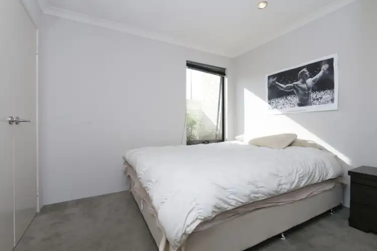 Seventh view of Homely unit listing, 11/2 Twilight Mews, Aubin Grove WA 6164