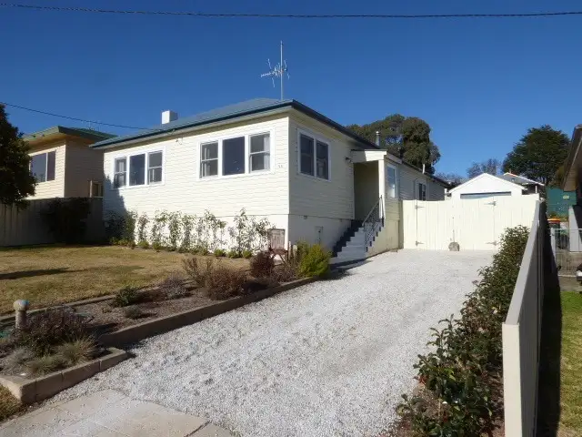 Main view of Homely house listing, 98 Combermere Street, Goulburn NSW 2580
