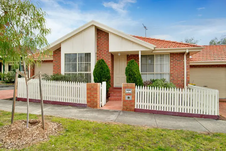 17 Lawson Street, Reservoir VIC 3073