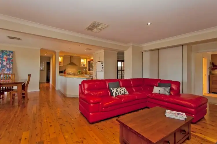 Fifth view of Homely house listing, 1093 Albetta Crescent, North Albury NSW 2640