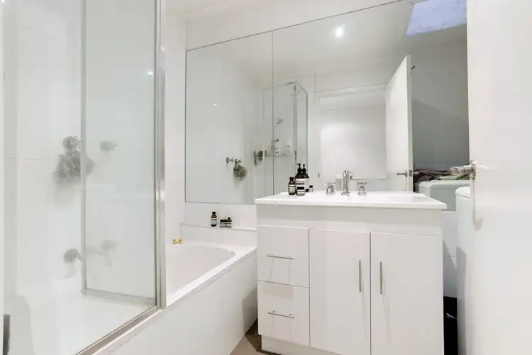 Sixth view of Homely townhouse listing, 24/2 Ballarat Road, Footscray VIC 3011