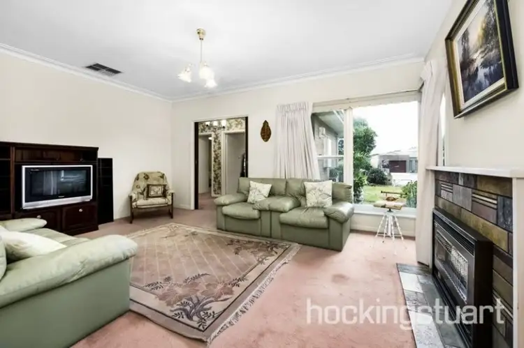 Second view of Homely house listing, 6 Wongella Court, Aspendale VIC 3195