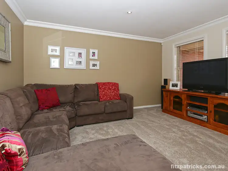 Third view of Homely unit listing, 2/99 Kincaid Street, Wagga Wagga NSW 2650