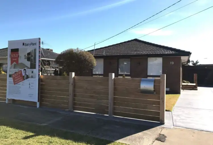 Second view of Homely house listing, 19 Osborne Avenue, Gladstone Park VIC 3043