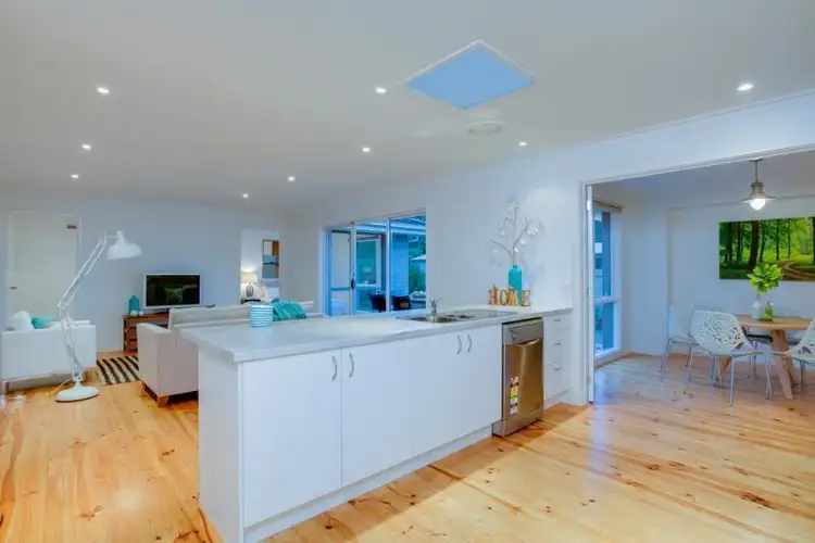 12 Fielding Road, Rosebud West VIC 3940