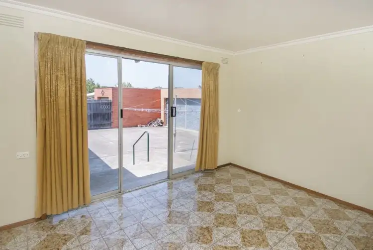 Sixth view of Homely house listing, 3 Victor Court, Lalor VIC 3075
