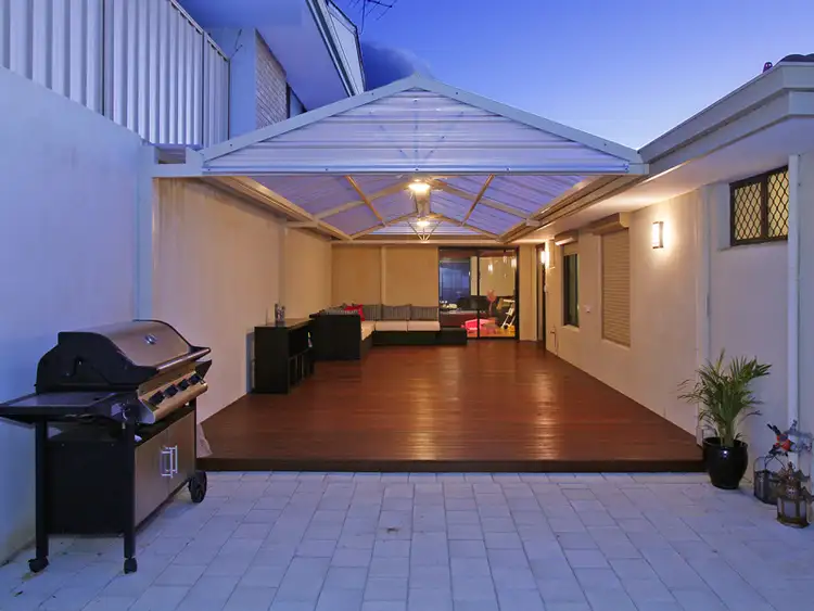 Sixth view of Homely house listing, 2 Martin Road, Sorrento WA 6020