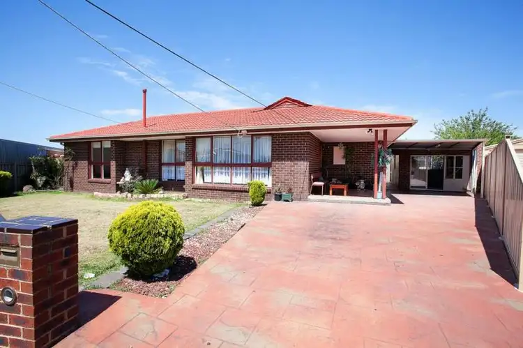 Second view of Homely house listing, 6 Sophia Court, Campbellfield VIC 3061
