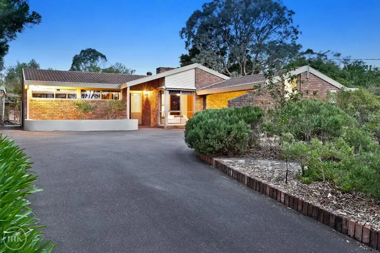 12 Kanandah Court, Research VIC 3095