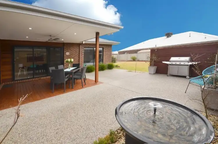 Fifth view of Homely house listing, 4 Healey Court, Moama NSW 2731