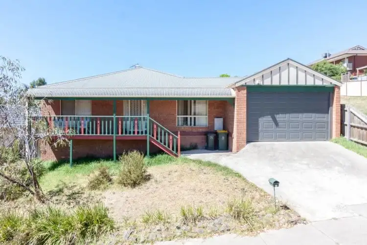 3 Lorikeet Crescent, Whittlesea VIC 3757