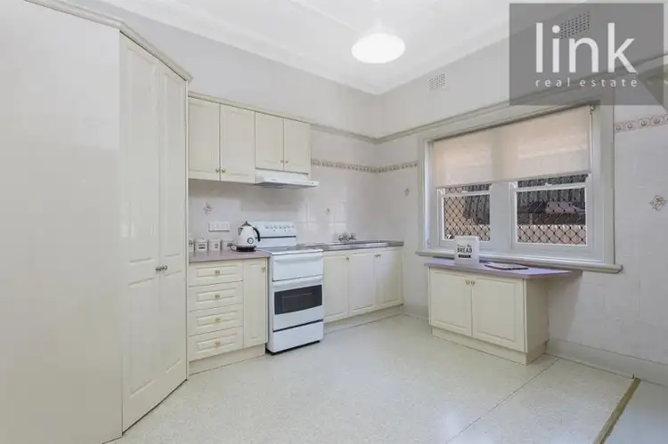 Third view of Homely house listing, 348 Charles Street, South Albury NSW 2640