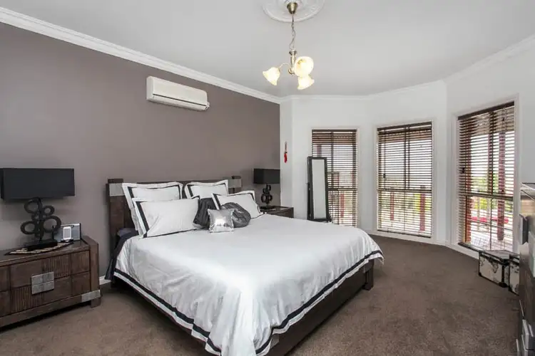 Sixth view of Homely house listing, 7 Ranleigh Rise, Sunbury VIC 3429