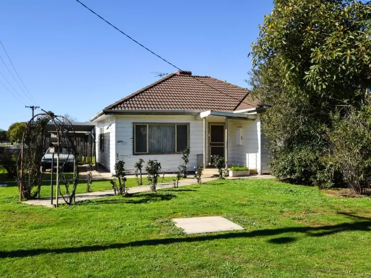 Main view of Homely house listing, 12 Leishman Street, Wangaratta VIC 3677