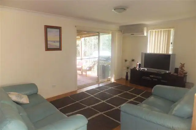 Fifth view of Homely house listing, 11 Julie Ann Court, Hyland Park NSW 2448