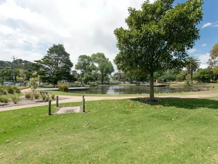 Second view of Homely apartment listing, 7/72 High Street, Frankston VIC 3199