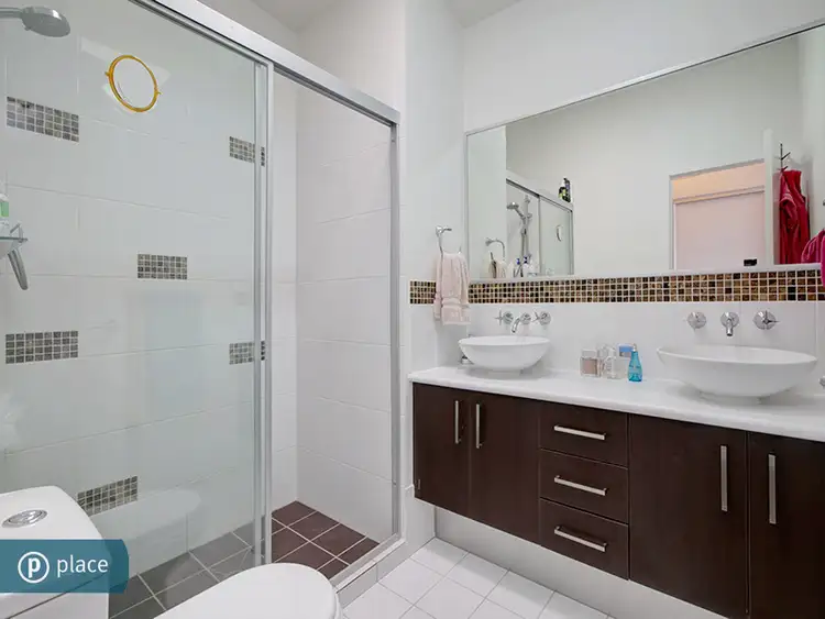 Sixth view of Homely unit listing, 5/1 Redarc Street, Fairfield QLD 4103