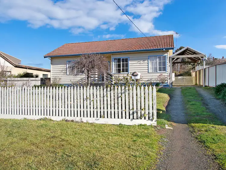 2 Mellish Street, Beechworth VIC 3747