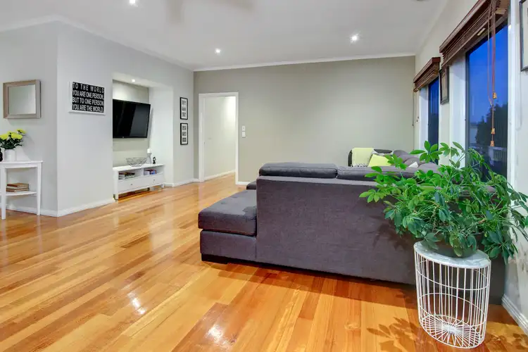Fifth view of Homely house listing, 2 Ninalee Way, Somerville VIC 3912