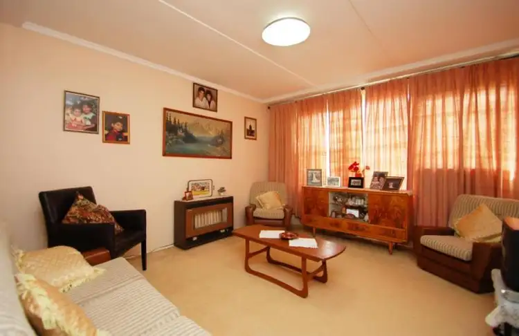Second view of Homely house listing, 31 Drouin Street, Dallas VIC 3047