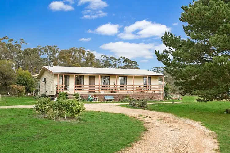 38 Neates Road, Campbells Creek VIC 3451