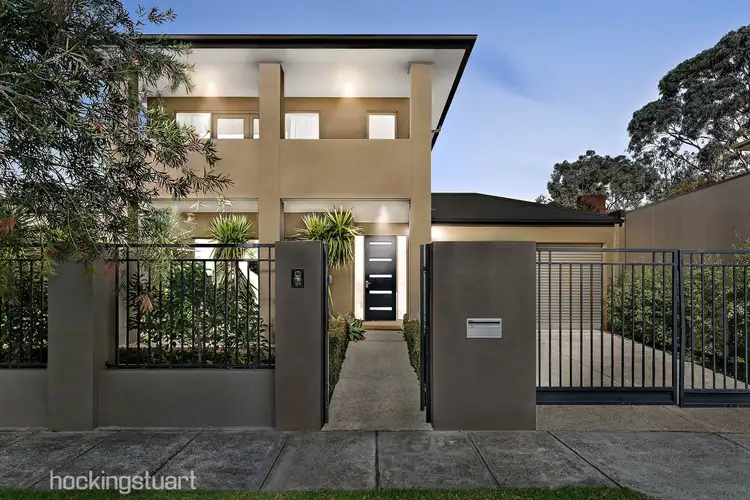 2A Roydon Street, Hampton VIC 3188