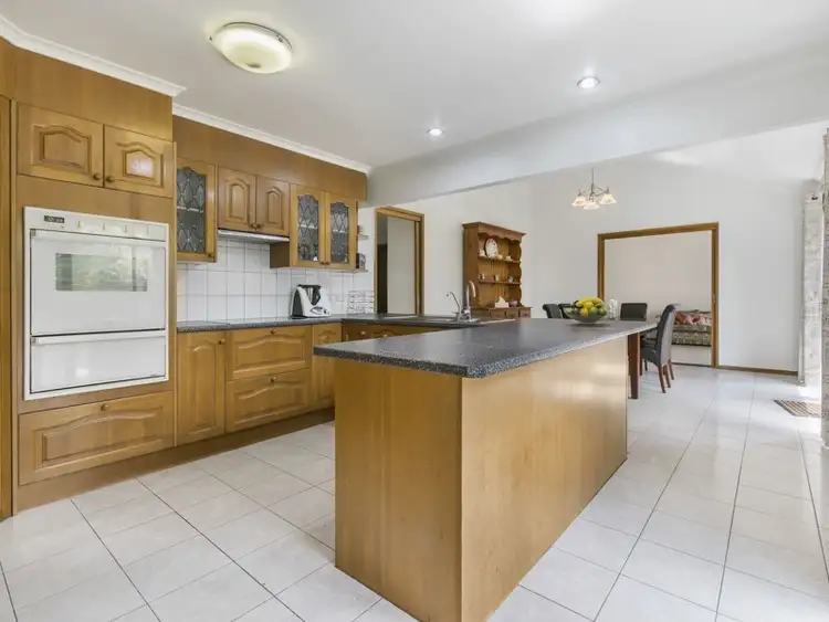 Fifth view of Homely house listing, 14 Glenauburn Court, Sunbury VIC 3429