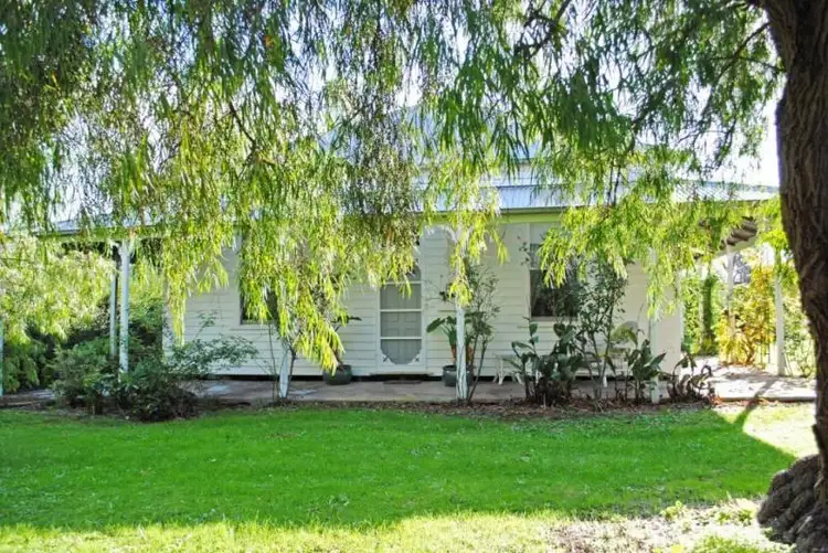 51 Princes Highway, Bolwarra VIC 3305