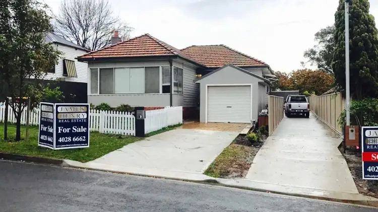 61 Moore Street, Birmingham Gardens NSW 2287