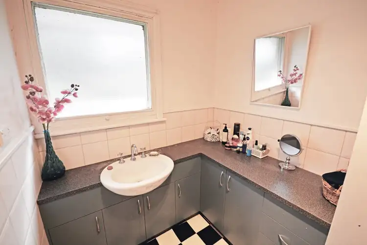Sixth view of Homely house listing, 7 Browning Street, Portland VIC 3305