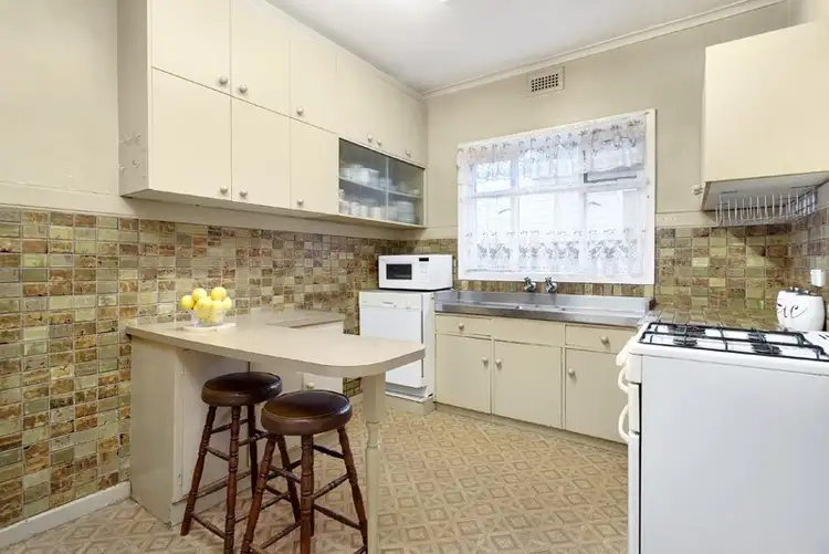 Fifth view of Homely house listing, 1 Dixon Street, Pascoe Vale VIC 3044