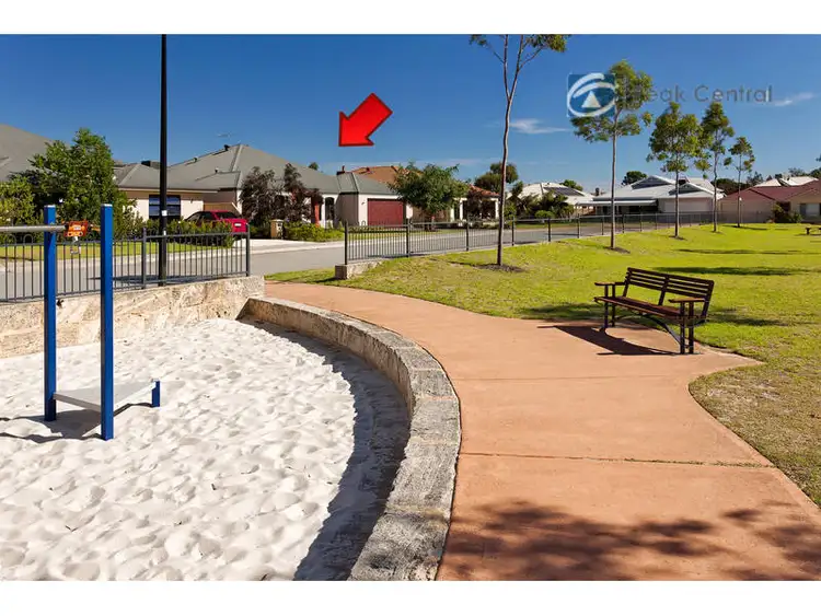 8 Tranquil Gardens, Atwell WA 6164