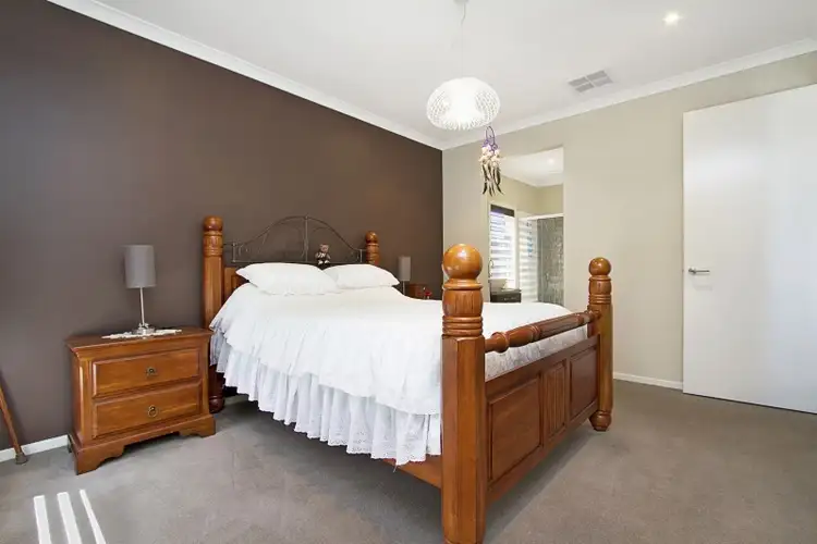 Fifth view of Homely house listing, 7 Mandalay Circuit, Beveridge VIC 3753