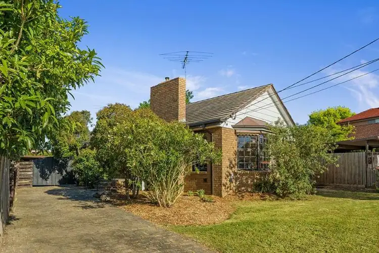 32 Luton Way, Bundoora VIC 3083