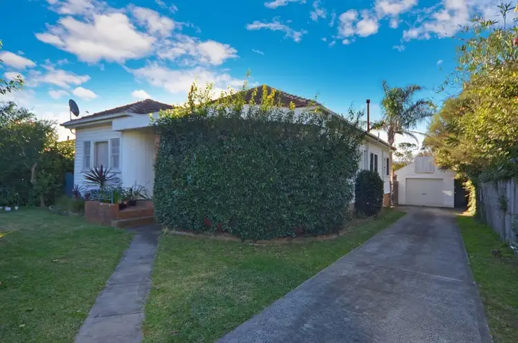 131 Plunkett Street, Nowra NSW 2541