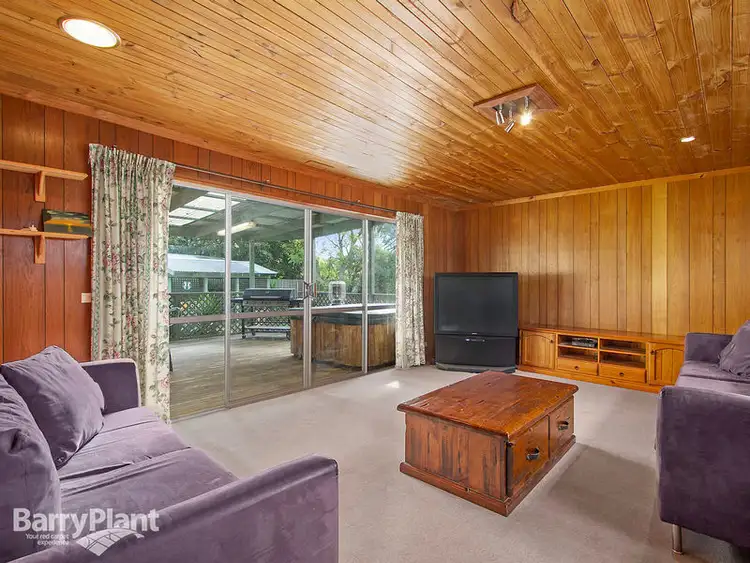 Sixth view of Homely house listing, 2 Kalawar Avenue, Bayswater North VIC 3153