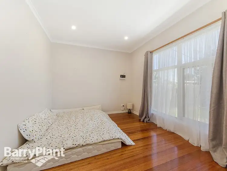 Fourth view of Homely unit listing, 1/2 Peter Court, St Albans VIC 3021