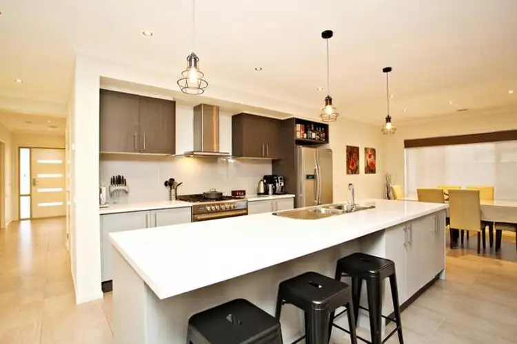Second view of Homely house listing, 11 Papillon Parade, Tarneit VIC 3029